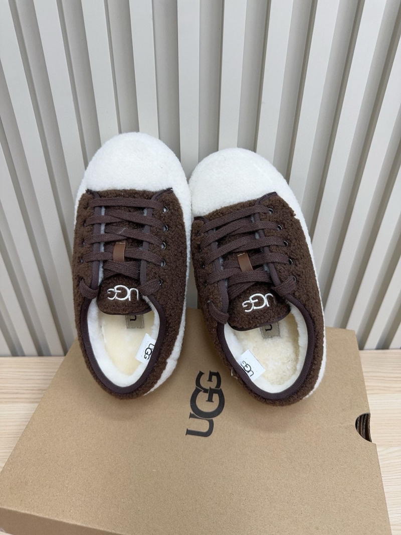 Ugg Flat Shoes
